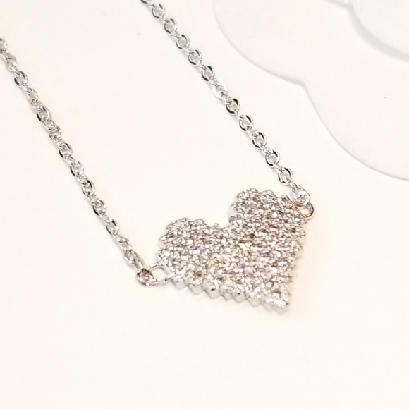 NEW Dainty Diamond Pave CZ Heart Bracelet - Picture 7 of 8